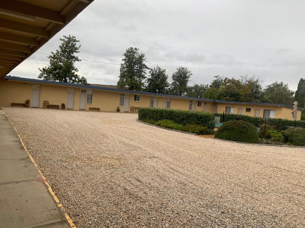 Gulgong Motel מראה חיצוני תמונה