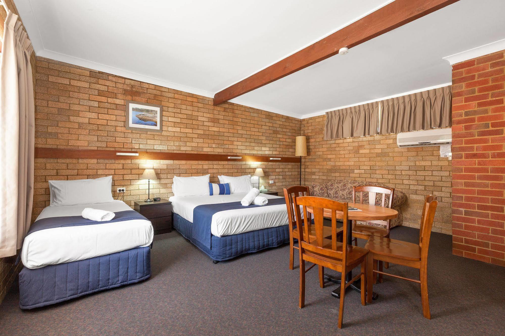 Gulgong Motel מראה חיצוני תמונה